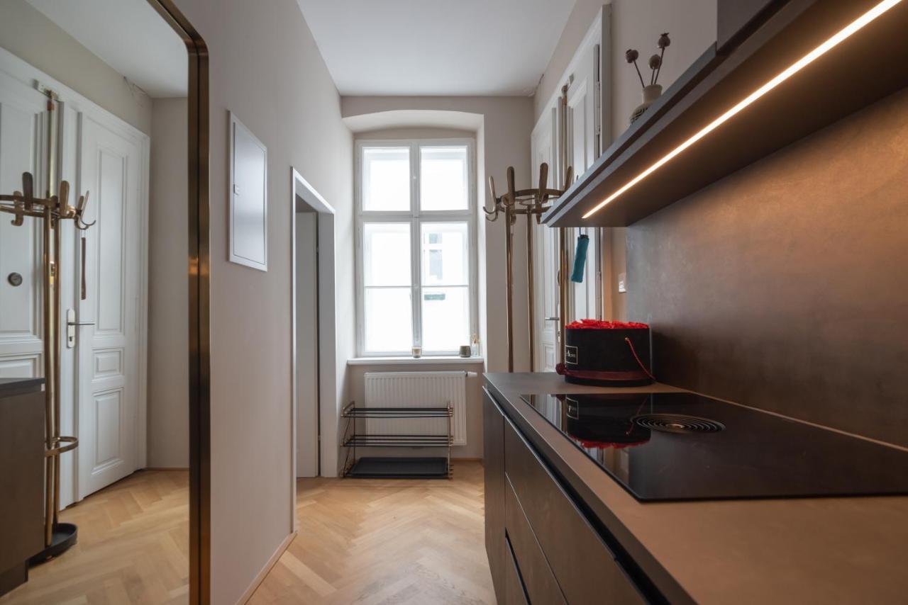 Hochwertiges Apartment Mit Direkter Anbindung Zum Zentrum In Hippen Viertel Wenen Buitenkant foto